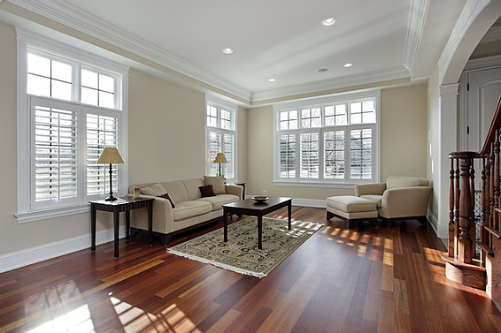 The Difference in Solid Hardwood and Engineered Floors